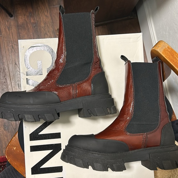 Ganni Patent Leather Cleated Chelsea Boot - Picture 4 of 7